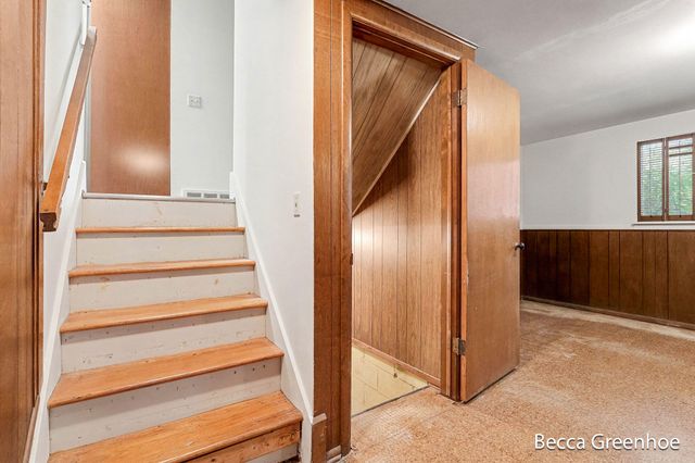 4791 Westgate Drive NW, Comstock Park, MI 49321