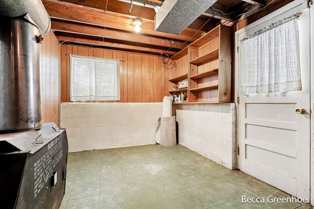 4791 Westgate Drive NW, Comstock Park, MI 49321