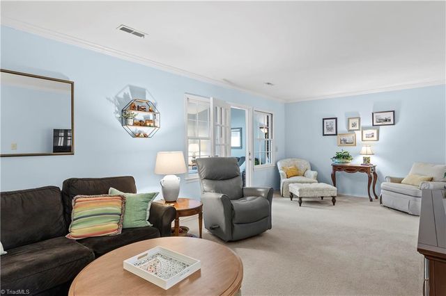 3830 Huntingreen Lane C, Winston-salem, NC 27106