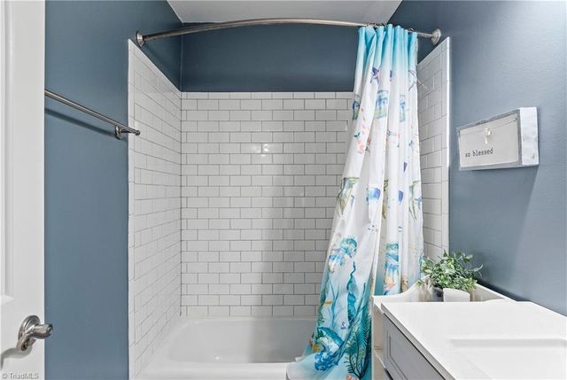 3830 Huntingreen Lane C, Winston-salem, NC 27106