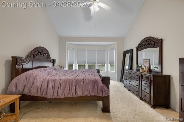 45021 Riverwoods Drive, Macomb, MI 48044