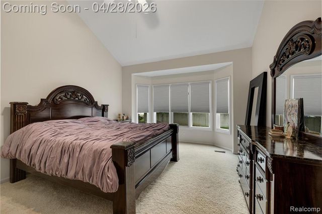 45021 Riverwoods Drive, Macomb, MI 48044