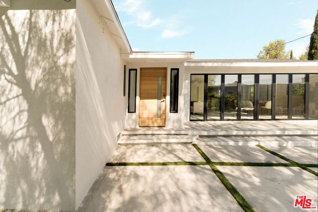 2600 Topanga Skyline Drive, Topanga, CA 90290