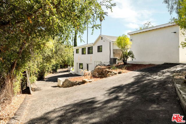 2600 Topanga Skyline Drive, Topanga, CA 90290