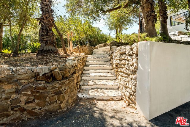 2600 Topanga Skyline Drive, Topanga, CA 90290