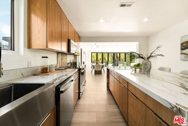 2600 Topanga Skyline Drive, Topanga, CA 90290