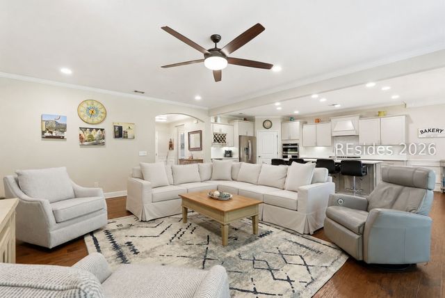 37 Heathrow Ave, Bluffton, SC 29910