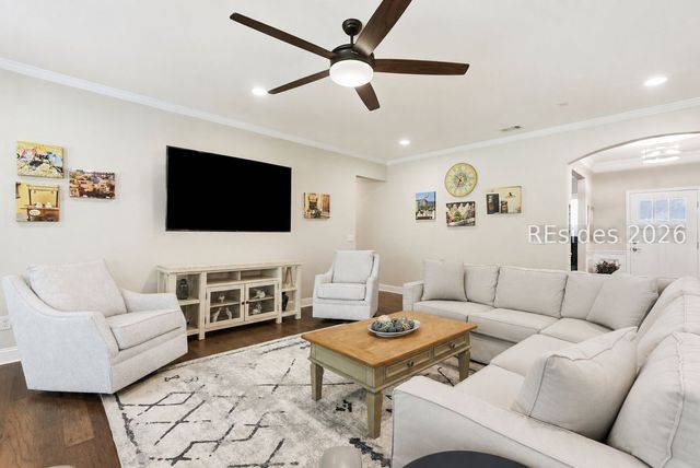 37 Heathrow Ave, Bluffton, SC 29910