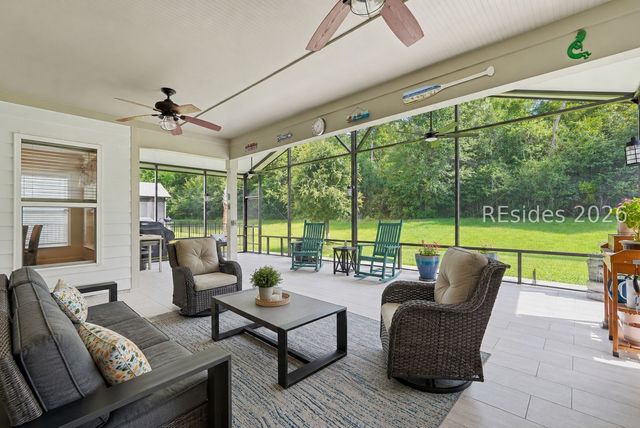 37 Heathrow Ave, Bluffton, SC 29910