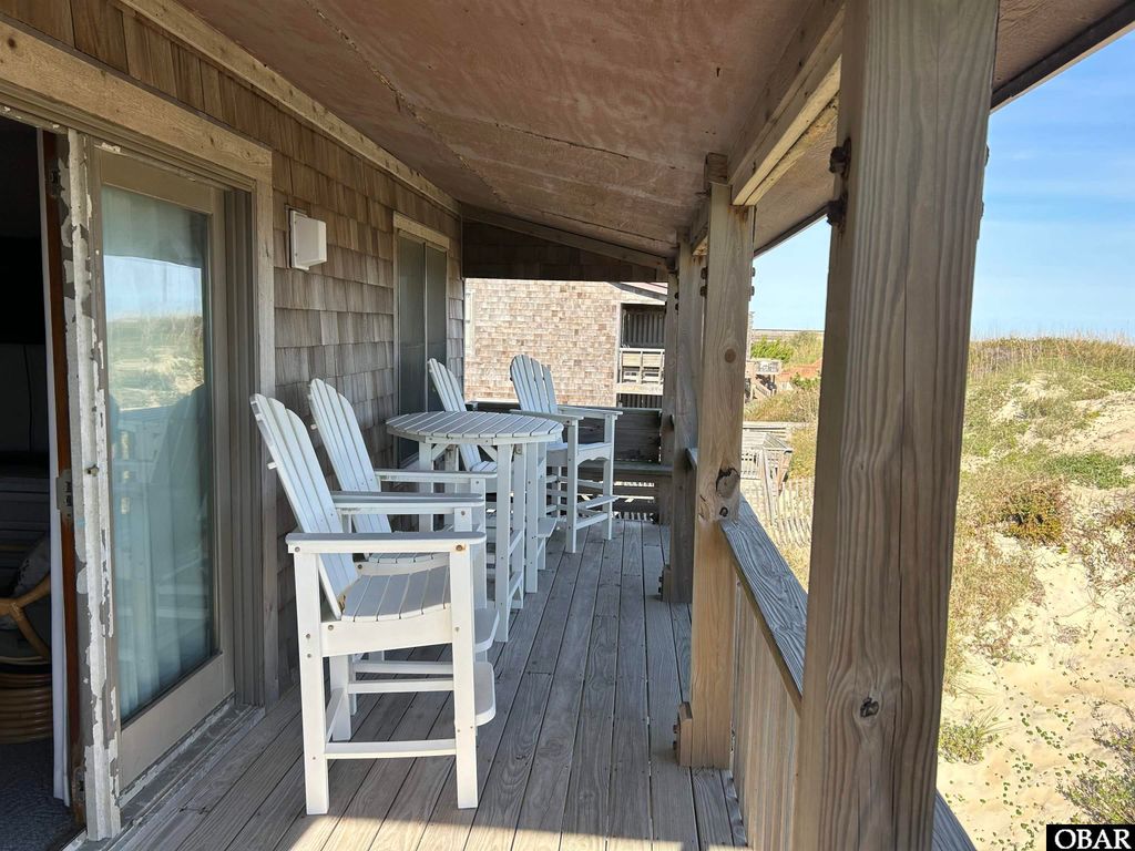 Image 28 of property listing at 206 E Hawks Nest Court Unit 14, Nags Head, NC 27959