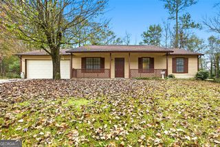 2071 Walden Park Place, Snellville, GA 30078