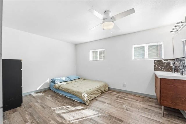 327 W Wilson 107, Costa Mesa, CA 92627