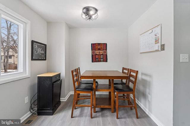 702 GILES PL, Sterling, VA 20164