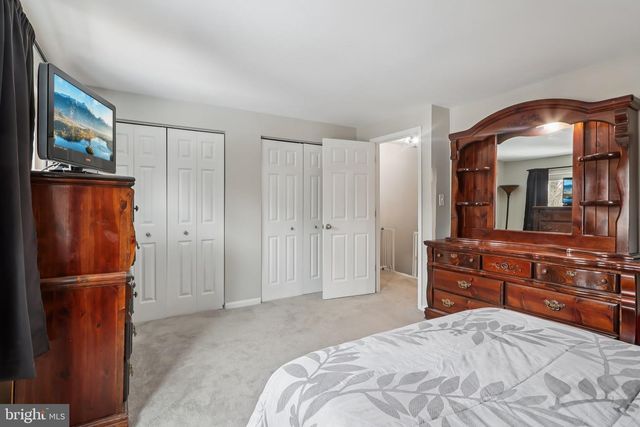 702 GILES PL, Sterling, VA 20164