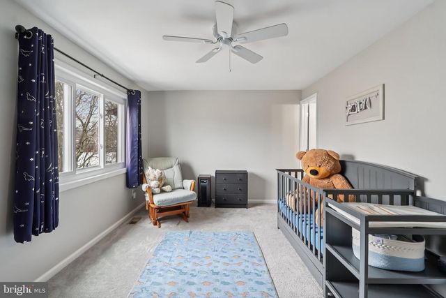 702 GILES PL, Sterling, VA 20164