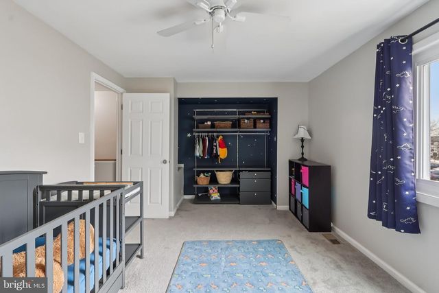 702 GILES PL, Sterling, VA 20164