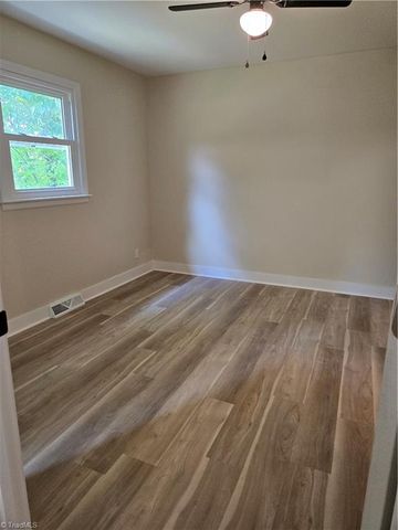 307 Old Liberty Road, Asheboro, NC 27203