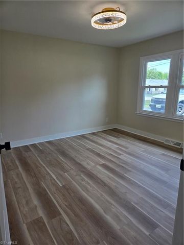 307 Old Liberty Road, Asheboro, NC 27203