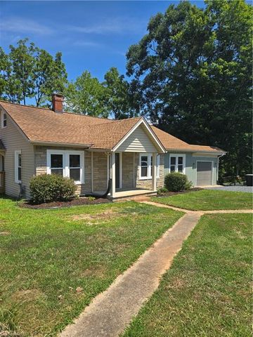 307 Old Liberty Road, Asheboro, NC 27203