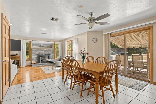 1 Pat Rose Way, Rockland, MA 02370