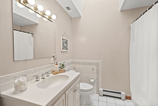 1 Pat Rose Way, Rockland, MA 02370