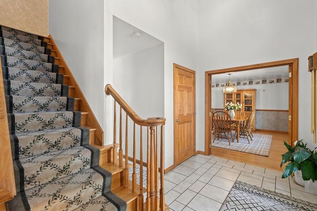 1 Pat Rose Way, Rockland, MA 02370