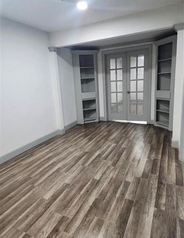 204 Center Street, Pasadena, TX 77506