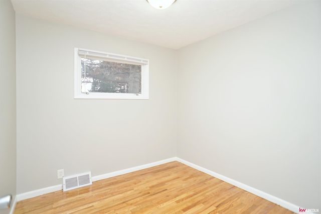 240 W Saunders Avenue, Lincoln, NE 68521