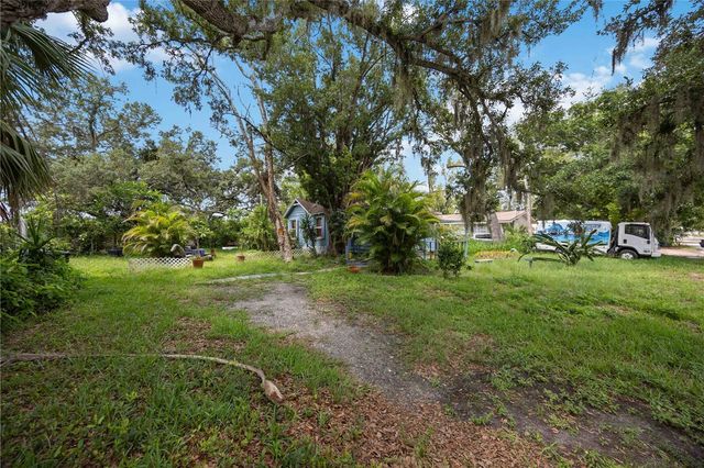2126 OLENTARY STREET, Sarasota, FL 34231