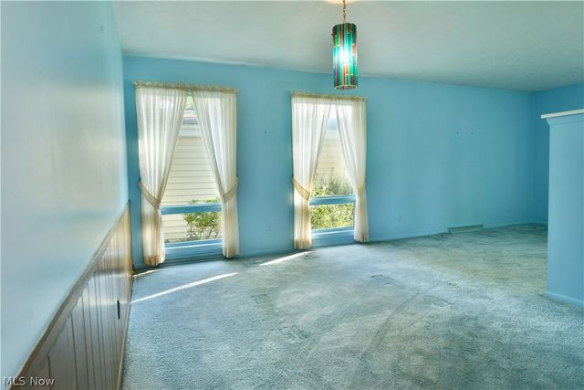 221 Southview Road, Canfield, OH 44406