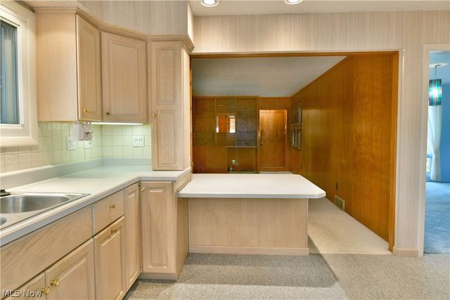 221 Southview Road, Canfield, OH 44406
