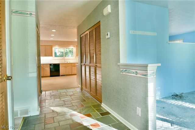 221 Southview Road, Canfield, OH 44406