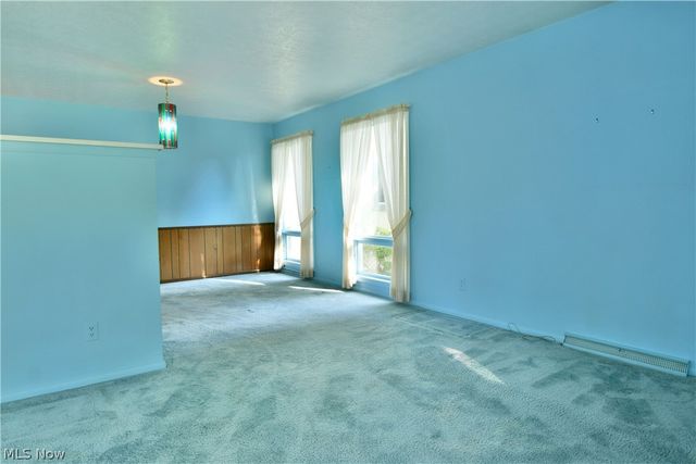 221 Southview Road, Canfield, OH 44406
