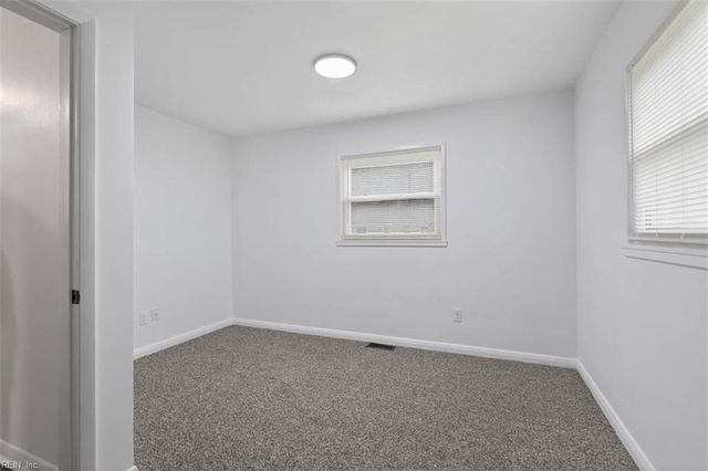 3403 W Weaver RD, Hampton, VA 23666