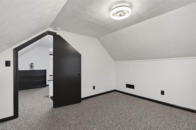 3403 W Weaver RD, Hampton, VA 23666