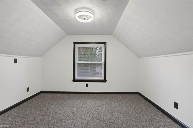 3403 W Weaver RD, Hampton, VA 23666