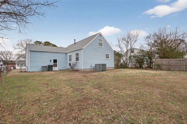 3403 W Weaver RD, Hampton, VA 23666