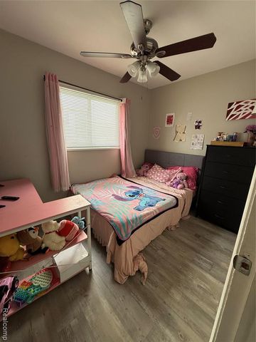 23713 Piper Avenue, Eastpointe, MI 48021