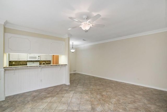 2208 Indian TRL A, Austin, TX 78703