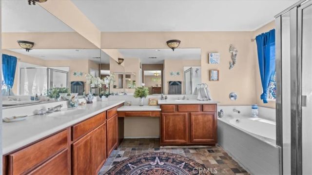 17681 View Mount Court, Victorville, CA 92395