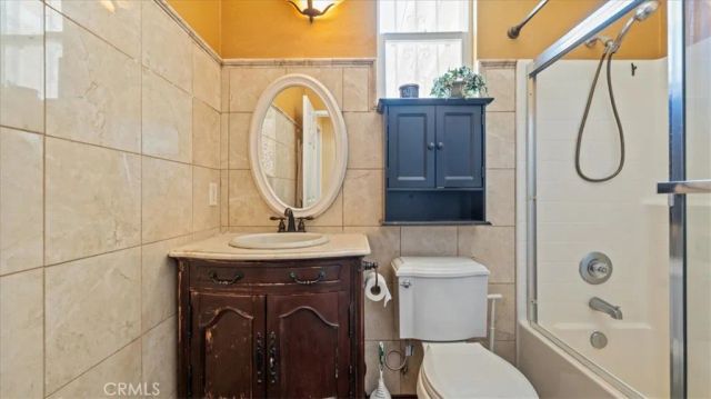 17681 View Mount Court, Victorville, CA 92395