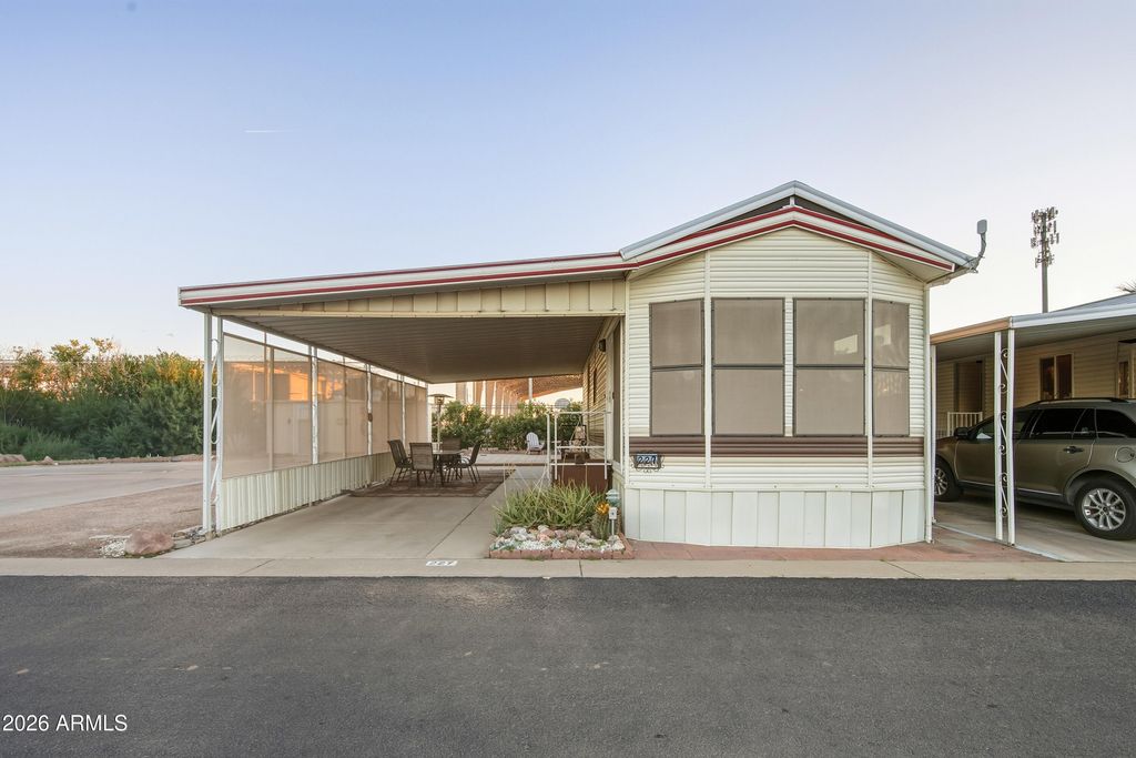 227 E PALO VERDE Lane, Florence, AZ 85132