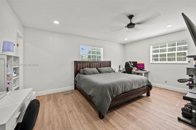 17611 SW 66th Street, Southwest Ranches, FL 33331