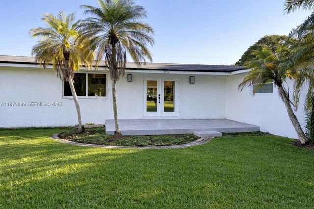 17611 SW 66th Street, Southwest Ranches, FL 33331