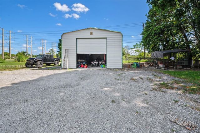17611 SW 66th Street, Southwest Ranches, FL 33331