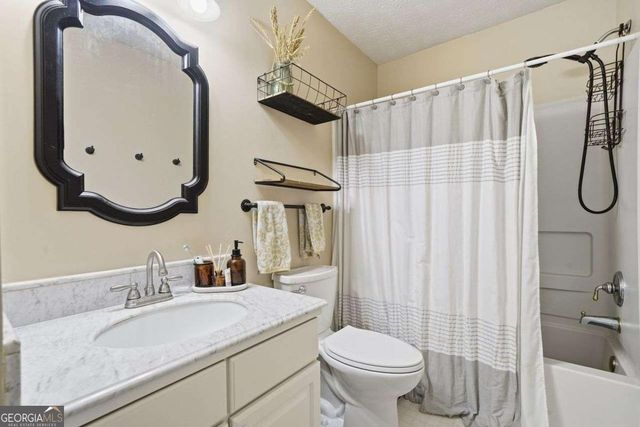 3295 Dundee Ridge Way, Duluth, GA 30096