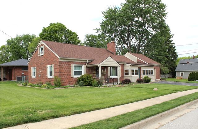 9 Elm Street, Englewood, OH 45322