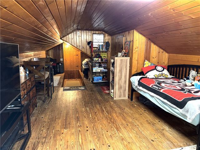9 Elm Street, Englewood, OH 45322