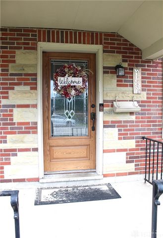 9 Elm Street, Englewood, OH 45322