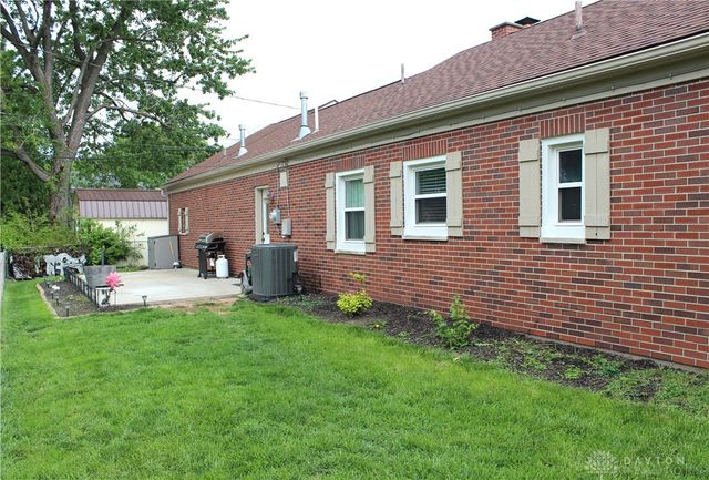 9 Elm Street, Englewood, OH 45322